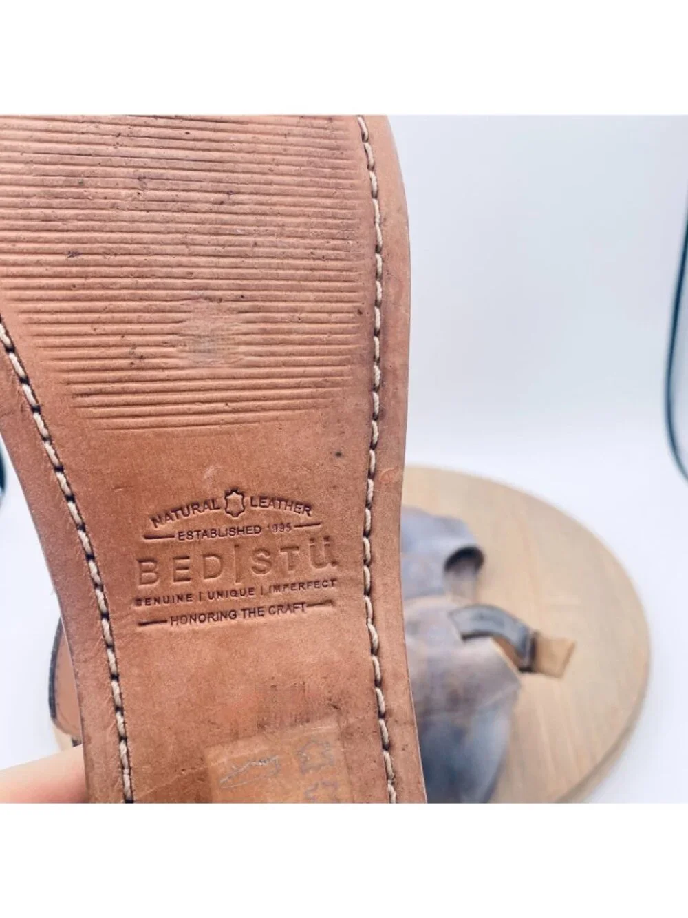 Bed|Stu Sandals Womens 8 Purple Distressed Leather Sabel Ankle Strap Flats